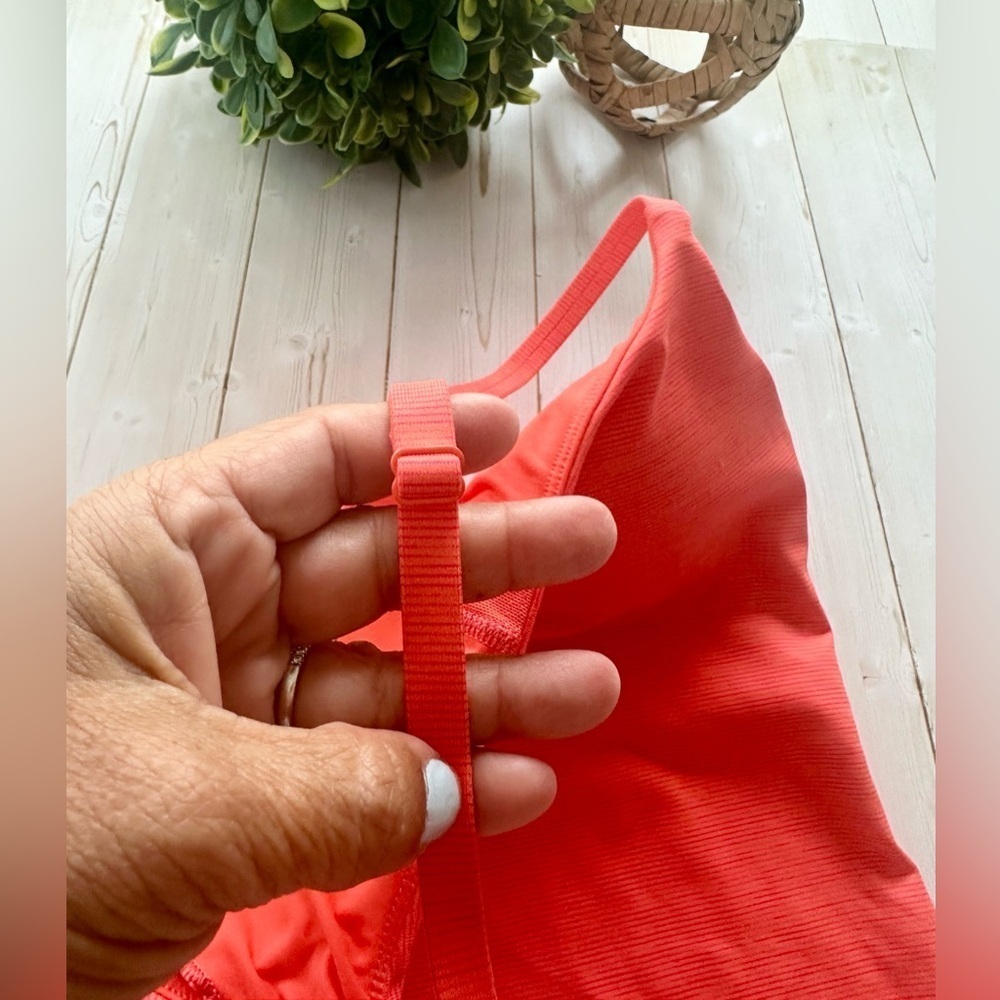 Outdoor Voices Women’s TechSweat Move Free Tank in Hot Coral Size XXS NWT - Picture 7 of 8